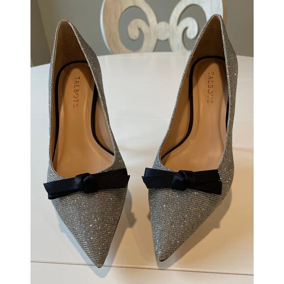 Talbots Erica Bow Detail Kitten Heel Pumps NWOB Metallic Shimmery Sz 8.5 Chic - Picture 7 of 15